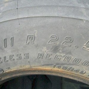 S1000 truck tire