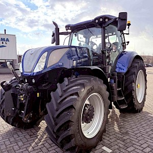 New Holland T7.270 AC Stage V Blue Power