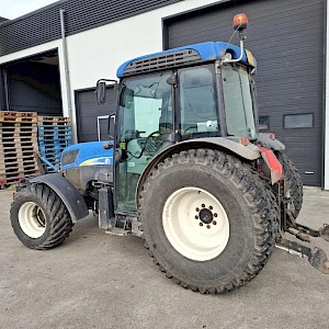 New Holland T 4040 F T4040F