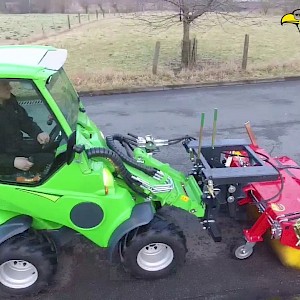 ADLER Kehrmaschine K 600 am Avant