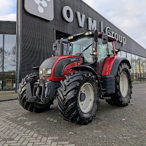 Valtra N142 N142