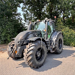 Valtra T214 Direct