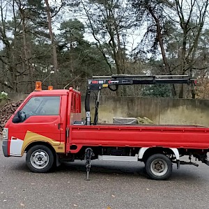 Mazda E2200 Pick-Up met laadkraan Hiab 008T