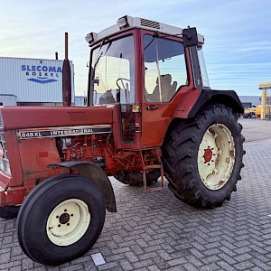 Case IH 845 XL