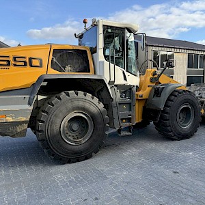 Liebherr L 550