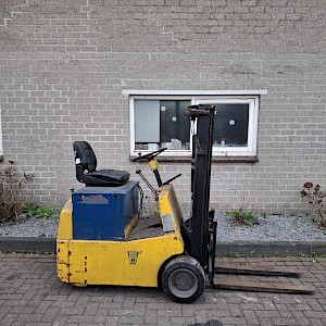 Yale 1,5 ton compact heftruck triplo 3,7m