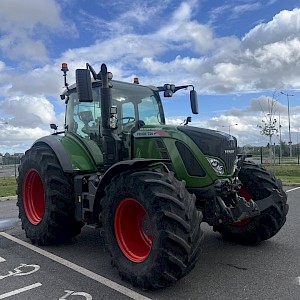 Fendt 720 Vario S4 Profi Plus