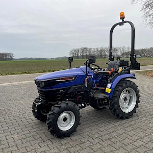 Kubota Farmtrac 26H minitractor