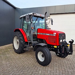 Massey Ferguson 4235