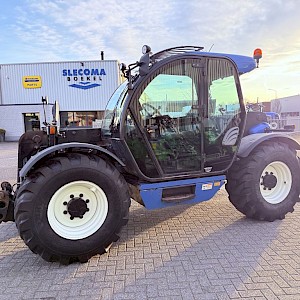 New Holland LM5040