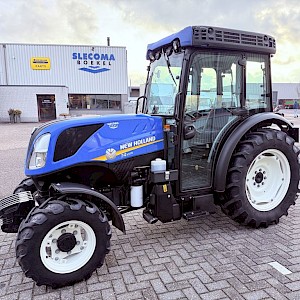 New Holland T4.100N BlueCab4 Supersteer
