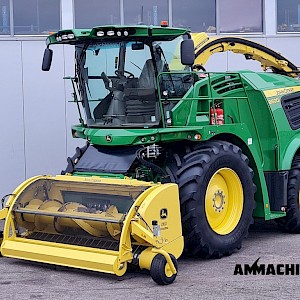 John Deere 8600 i including John Deere 639 Premium