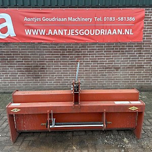 Hekamp rear mounted loader