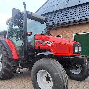 Massey Ferguson 4325
