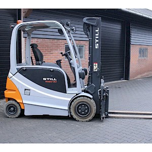 Still RX60 30 heftruck elektrische triplex lepelverstelling sideshift