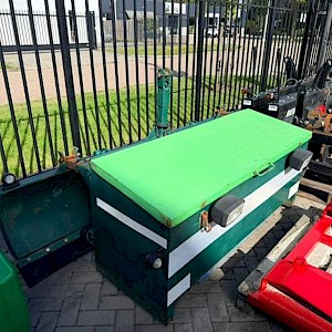 Frontbox, Frontschuif Opbergkist