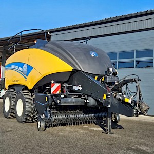 New Holland BB 1270 Plus Loopmaster