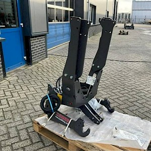 Valtra A74-A94 Zuidberg fronthef