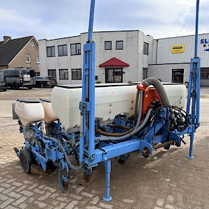 Monosem NG PLUS 6-Rijig Maiszaaimachine