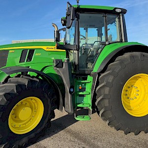 John Deere 6M200 DEMO