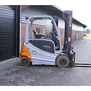 Still RX60 30 heftruck elektrische triplex lepelverstelling sideshift