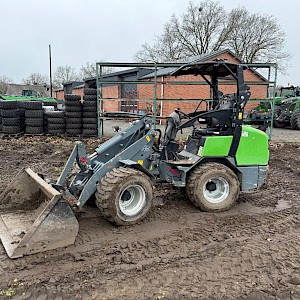 Giant G2500 HD xtra shovel