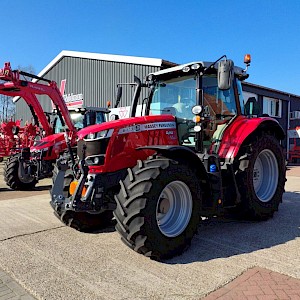 Massey Ferguson 6713-S DYNA-6 EFFICIENT