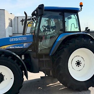 New Holland TM 120