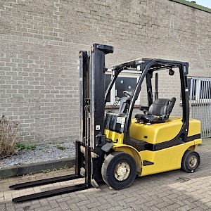Yale GDP25 VX TRIPLO Diesel Heftruck
