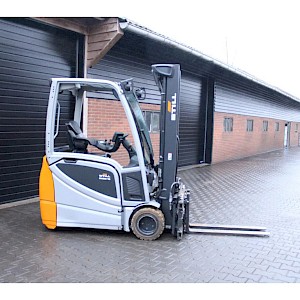 Still RX20 16 heftruck elektrische triplex lepelverstelling sideshift