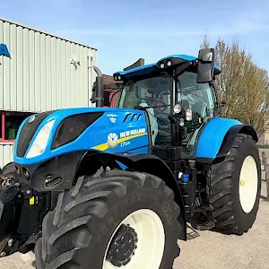 New Holland T7.270 AC Stage V