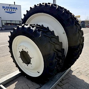 BKT Agrimax RT955 Set Cultuurwielen