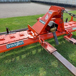 Zeer nette Breviglieri T50 V300 rotorkopeg met verkruimelrol