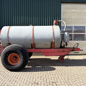 Waterwagen tanker trailer