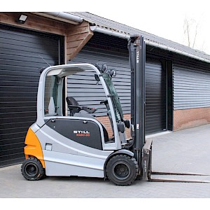 Still RX60 35 heftruck elektrische triplex lepelversteling sidesift