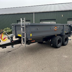 Palmse Trailer PT1300MB kipper dumper kiepwagen gronddumper