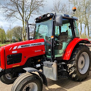 Massey Ferguson 5435