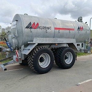Agrimat challenger 14.500 Liter tank steering as gestuurd