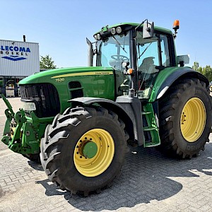 John Deere 7530 Premium AutoPowr