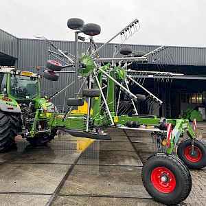 Fendt Former 880