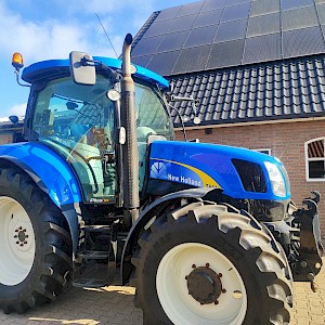New Holland T 6010 Plus