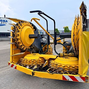 New Holland 60BFIE 8-Rij Maisbek