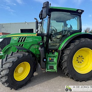 John Deere 6130R