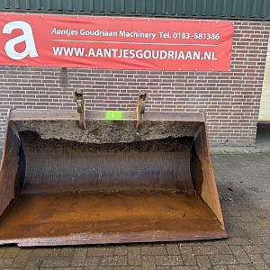 Slotenbak CW30 grading bucket