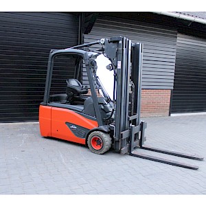 Linde E20 L02 heftruck elektrische 4 delige mast sidesift