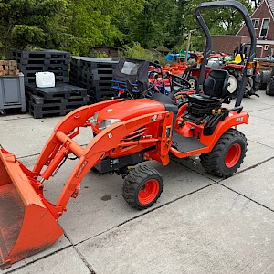 Kubota Bx2350 hst met voorlader