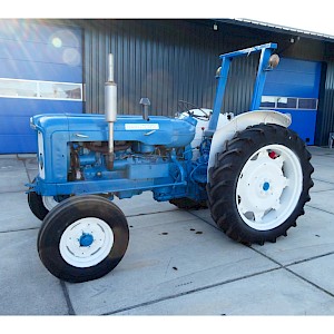 Ford . Super Major