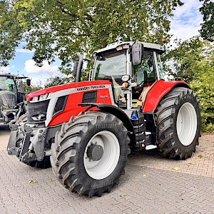 Massey Ferguson 7s.210 DynaVT