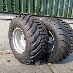 BKT 500/55-20 dumper/kipper/kieper/wagen/landbouwbanden/wielen/velgen