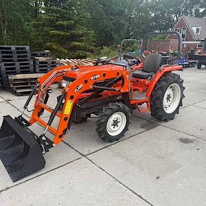 Kubota GL261 met voorlader